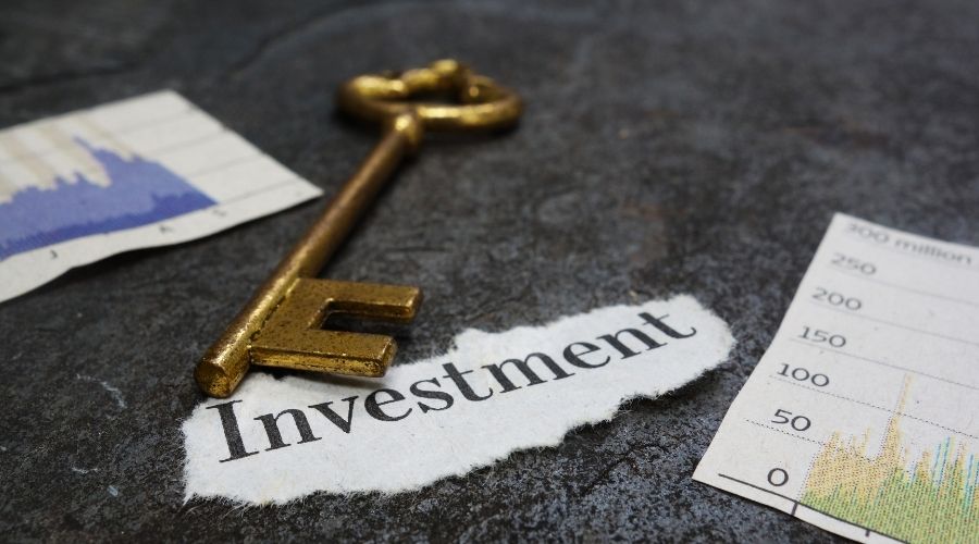 Investing In Gold vs Stocks